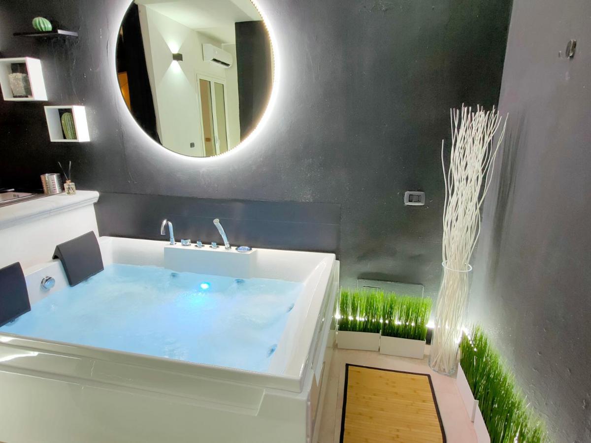 Central Wellness Suite Bari Exterior photo